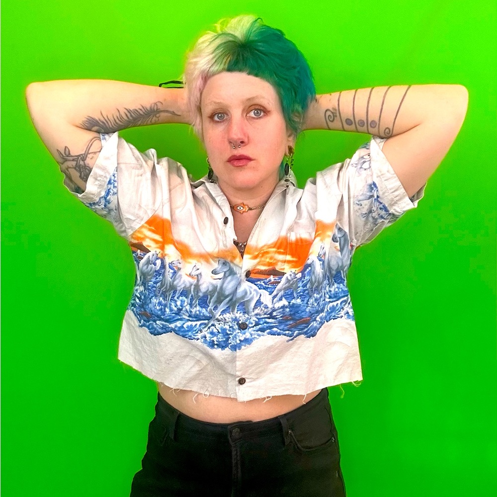 Vintage 90s Horse Shirt, Button-Down Crop Top Shirt